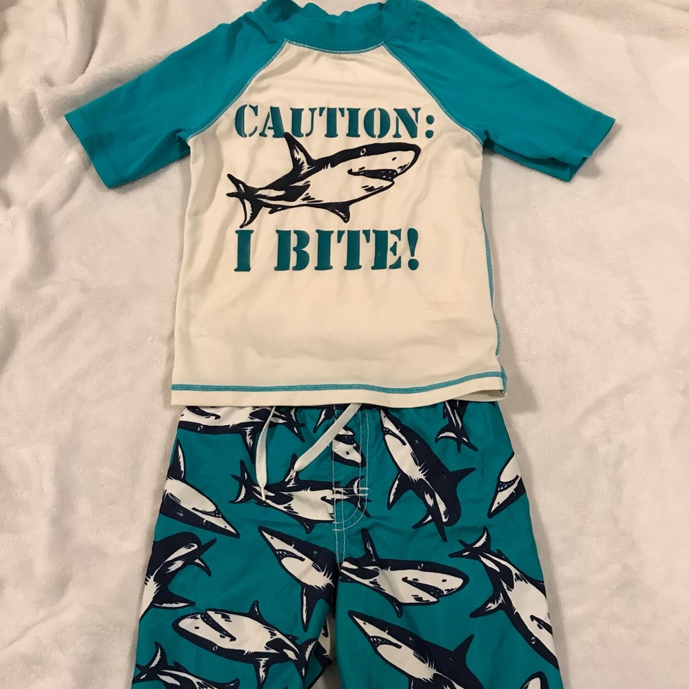 2 piece boys size 5 swim suit
